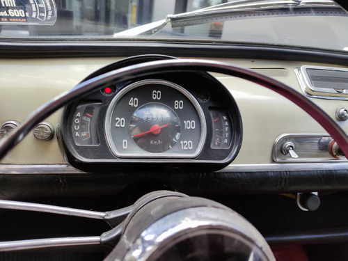Fiat 600 Berlina