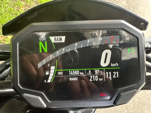 Kawasaki Z900 2022 Con 14600km.