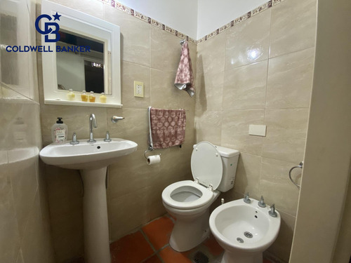 Casa En Venta 8 Ambientes En Boedo