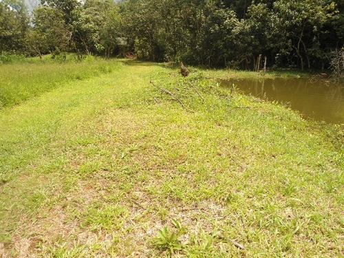 Imagem 12 de 27 de Vendo Uma Excelente Área No Bairro Do Castanho Em Jundiaí, Com 270 Mil M², Casa Sede, Piscina, Casa De Caseiro, Nascentes, Ribeirão, Lago, Frente Para Rodovia Tancredo Neves. - Ar00031 - 2451828