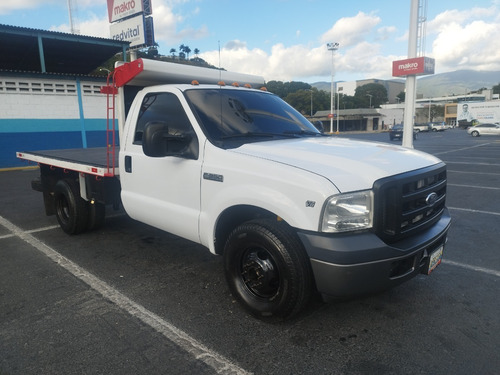 Imagen 2 de 8 de Ford F-350