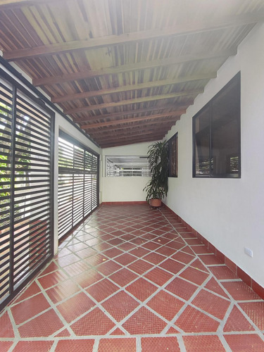 Casa En Venta En Cúcuta. Cod V28738