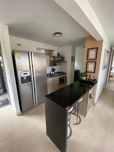 Apartamento En Altos De Calazans- Entrega Inmediata