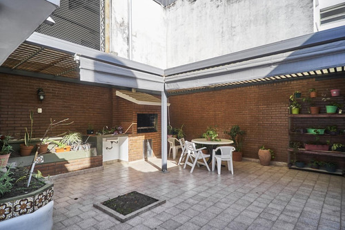 Imagen 29 de 30 de Venta - Caballito - Ph De 5 Ambientes Con Garage Y Quincho
