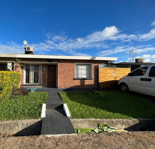 Imagen 19 de 25 de Casa En Pando, 3 Dormitorios, Garaje Para Dos Vehículos