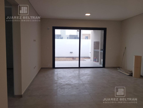 Venta Dúplex Pb 2 Dorm/ San Ignacio
