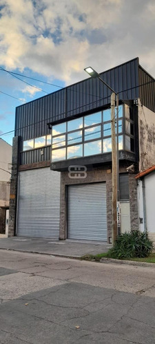 Galpón C/ Oficina En Villa Ballester
