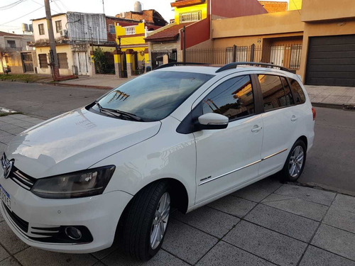 Imagen 1 de 7 de Volkswagen Suran 2016 1.6 Highline Msi 110cv