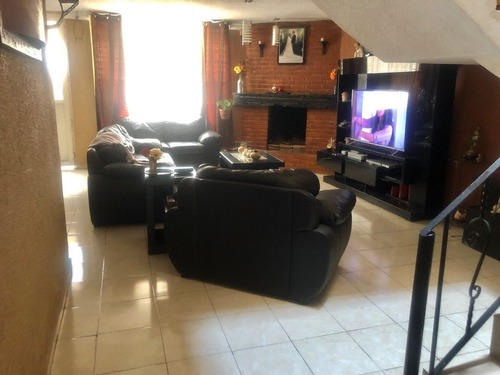 Casa En Venta, Cuautepec, Deportivo Juventino Rosas, Excelente Mantenimiento