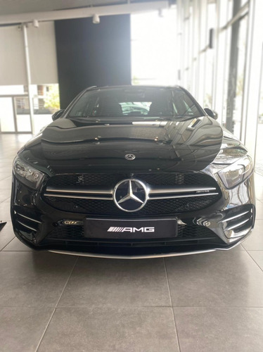 Imagen 2 de 15 de Mercedes Benz Amg A 35 Hatch