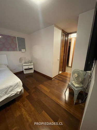 Depto En Venta De 4 Dorm. En Las Condes 800mts Jardin Propio