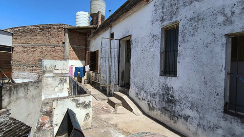 Venta Casa 3 Dormitorios Y Local Diagonal Ica 700