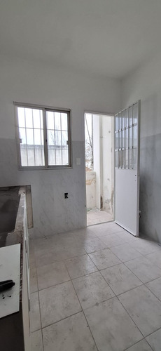 Alquiler Apartamento 2 Dormitorios (reciclado) En Jacinto Vera