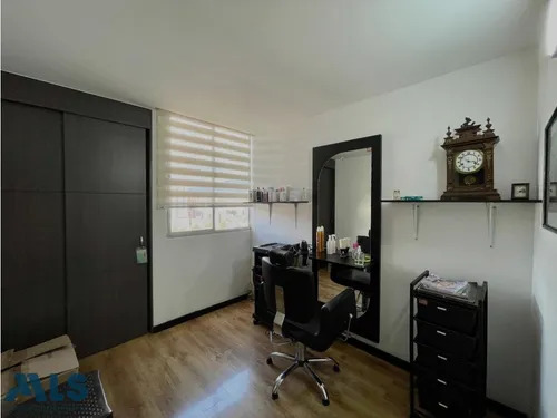 Sin Poniente, Piso Alto(mls#255937)