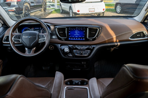 Imagen 13 de 14 de Chrysler Pacífica