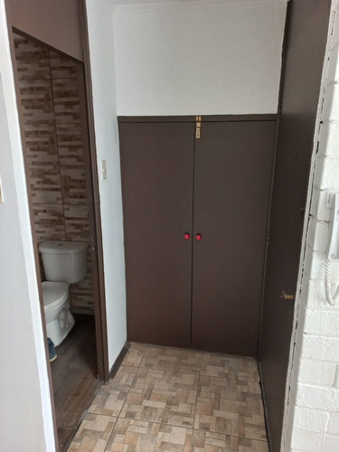 Venden Dueños Depto Duplex En Segundo Piso, Villa Uc, Macul