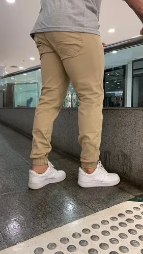 Calça hotsell boca apertada