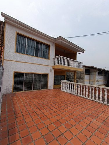 Casa En Venta En San Cristóbal Sector Barrio Sucre 