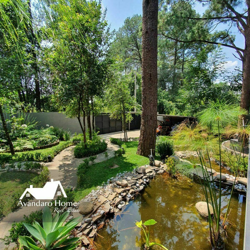 Casa En Venta, Cerro Gordo , Valle De Bravo.