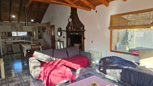 Casa 4 Dormitorios En Villa Los Coihues, Bariloche, Apta Crédito Bancario