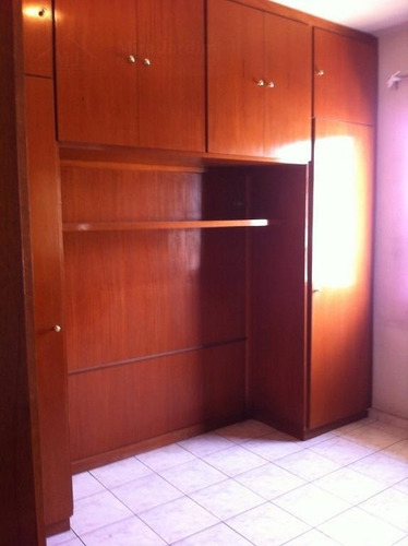 Imagem 2 de 14 de Excelente Sobrado Com Duas Salas,4 Vagas De Garagem,entrada Lateral,3 Dormotorios E Uma Suite. - 1332 - 2691514