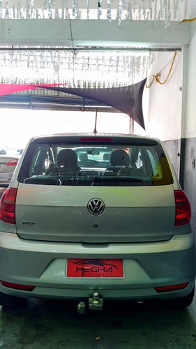Imagem 4 de 10 de Volkswagen Fox 2011 1.0 Vht Total Flex 5p