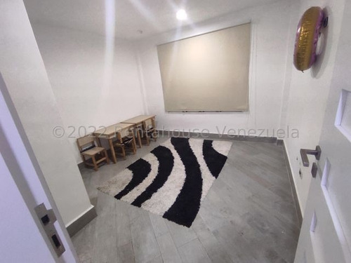 Imagen 13 de 30 de Quinta En Venta Urb El Piñal, El Limón 23-13580 Hc