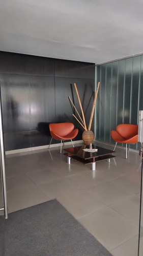 Imagen 3 de 20 de Departamento 2 Ambientes De Categoría Con Cochera Cubierta. Excelente Ubicación - Belgrano