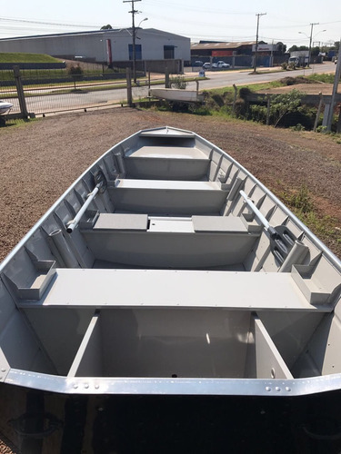 Imagem 4 de 8 de Conjunto Barco Alumínio Way 500 +30hp Mercury + Carretinha