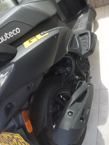 Moto Kymco Agilyti Go En Super Buen Estado Color Azul Oscuro
