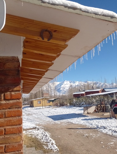 Imagen 2 de 21 de Cabañas En Uspallata