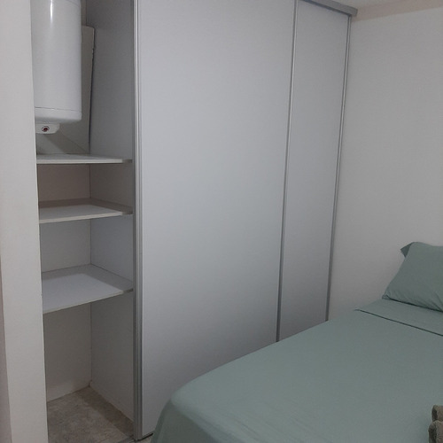 Imagen 6 de 13 de Apartamento Vista Al Mar En Alquiler Vacacional En Playa El Angel Edificio Costanera