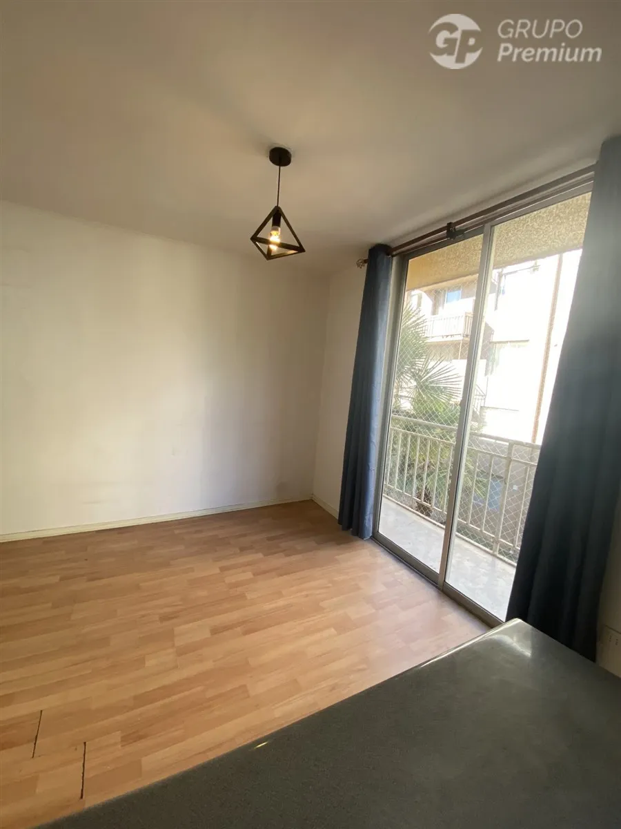 Imagen 4 de 10 de Departamento En Arriendo De 3 Dorm. En Maipú