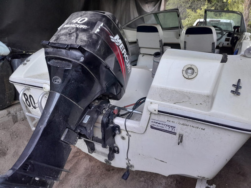 Lancha Olympic Marine. Motor Mercury 40 Hp.