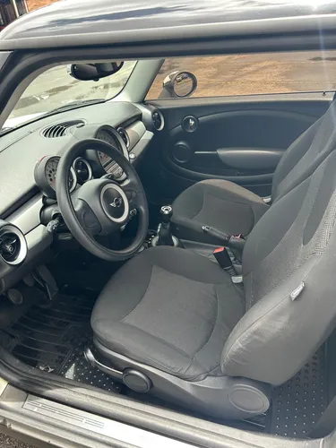 Mini Cooper R56 1.6 Coupe