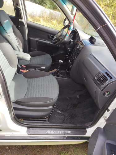 Fiat Palio Adventur loker con pack seguridad