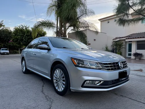 Volkswagen Passat 2.5 Tiptronic Highline At