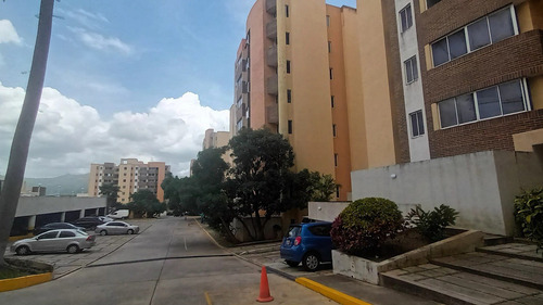Douglas Rivero Alquila Apto En Puerta Real Dr