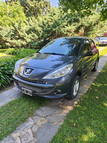 Peugeot 207 1.4 Active 75cv