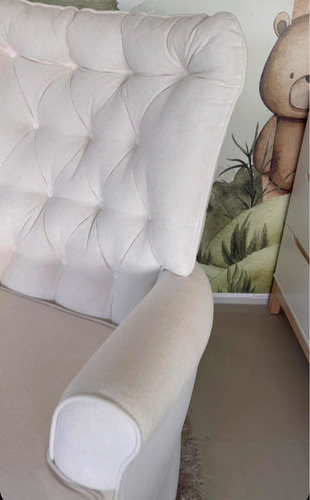 Poltrona Amamentação Balanço + Giro Almofada Removível Creme