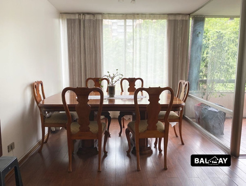 Venta | Excelente Ubicación E Ideal Para Remodelar.
