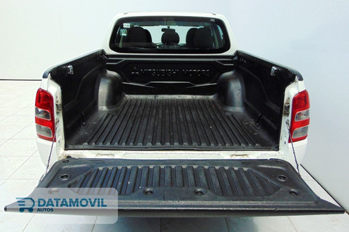 Imagen 12 de 12 de Mitsubishi L200 2018 2.5 Di-d Cabina Doble 4x4 Mt