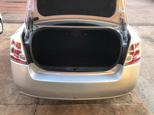 Imagem 14 de 15 de Nissan Sentra S