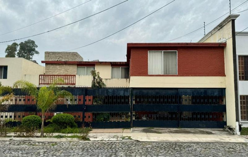 Casa En Renta En Contry Colonial La Silla Zona Sur Monterrey Nuevo Leon Amueblada