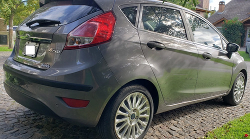 Ford Fiesta Titanium Powershift 1.6