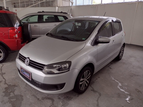Imagem 3 de 8 de Volkswagen Fox 1.6 2013/2013.