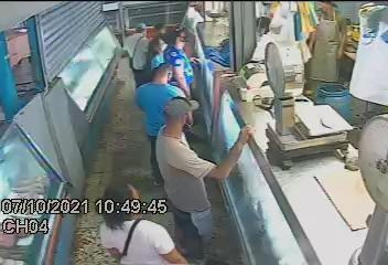 Imagen 3 de 10 de Venta Negocio Pescaderia Perez Bonalde Century 21 Plaza Francia 04125033903