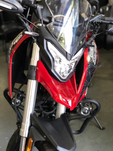 Imagen 2 de 13 de Motomel Skua 250 Adventure Triax Tekken Zanella Touring Ap