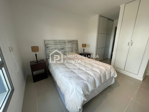 Imagen 16 de 30 de Venta Apto De 2 Dormitorios+ Dependencia En Forest Tower