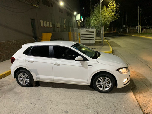Imagen 4 de 24 de Volkswagen Polo Msi Comfortline 1.6
